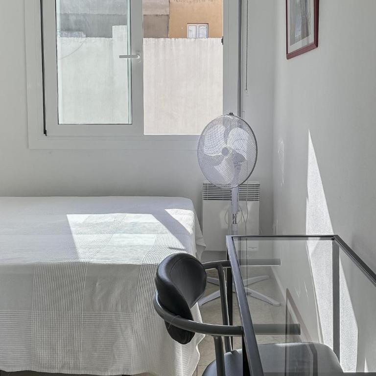 LETS HOLIDAYS Big Apartment With Parking - Apartamento - 21
