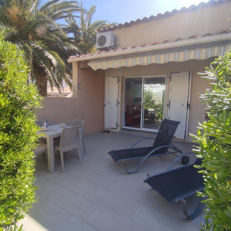 Villa 21, Cap Sauvage au village naturiste - One-Bedroom Apartment - 1
