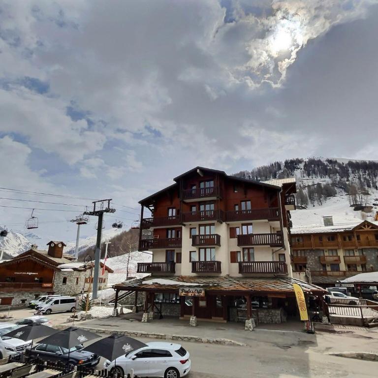 Appartement ski aux pieds Val d'Isère, pour 4, balcon, animaux acceptés - FR-1-411-153 - Appartement - 9