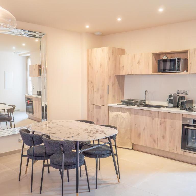 Château du Parc - Gîtes climatisés & spas à Pézenas - Villa Deluxe - 11