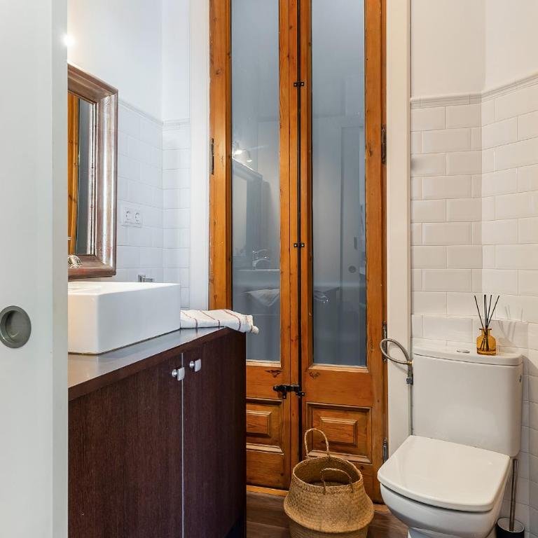 Canela Homes BARCELONA FAMILY - Three-Bedroom Apartment - 23