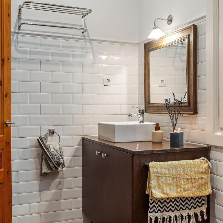 Canela Homes BARCELONA FAMILY - Three-Bedroom Apartment - 39