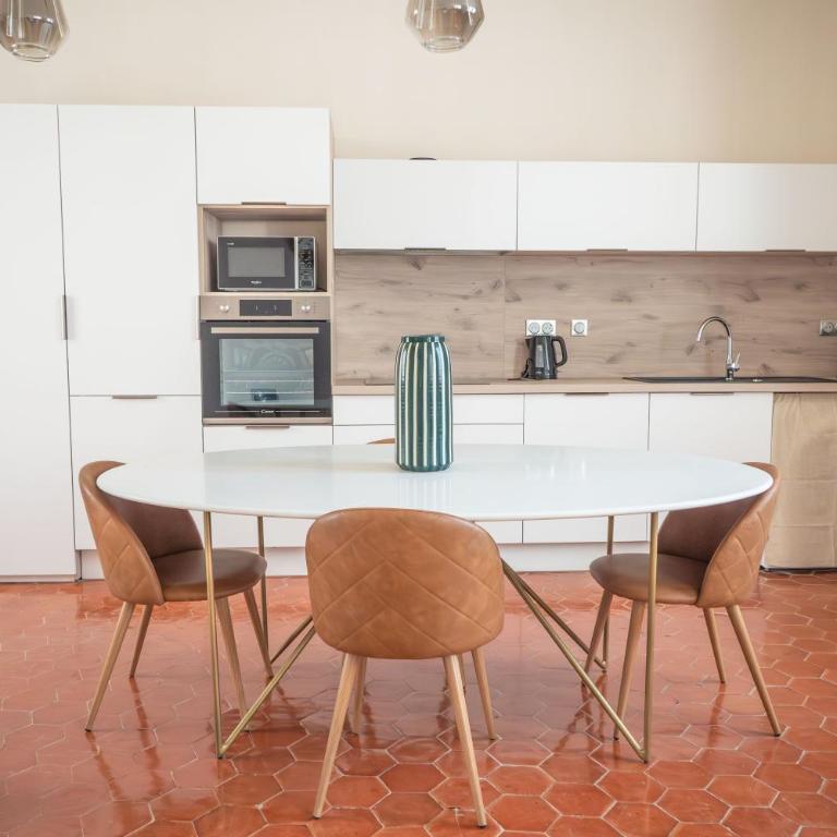Château du Parc - Gîtes climatisés & spas à Pézenas - Appartement 2 Chambres - 5