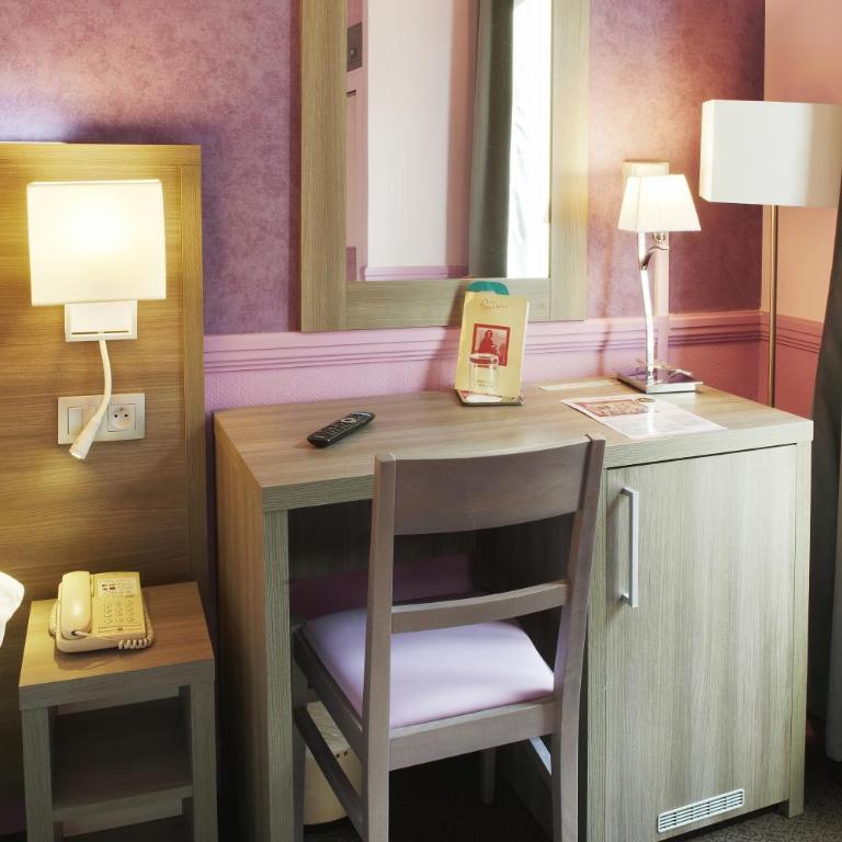 Hôtel Poussin - Chambre Simple - 2