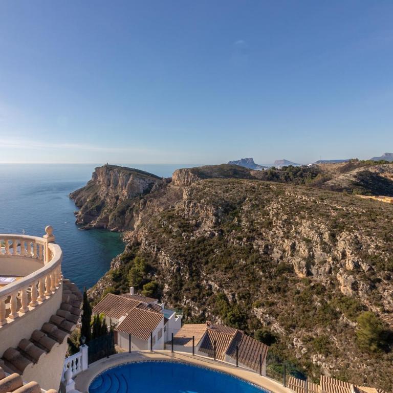 Villa Sunset Rock by Abahana Villas - Villa with Sea View - 4