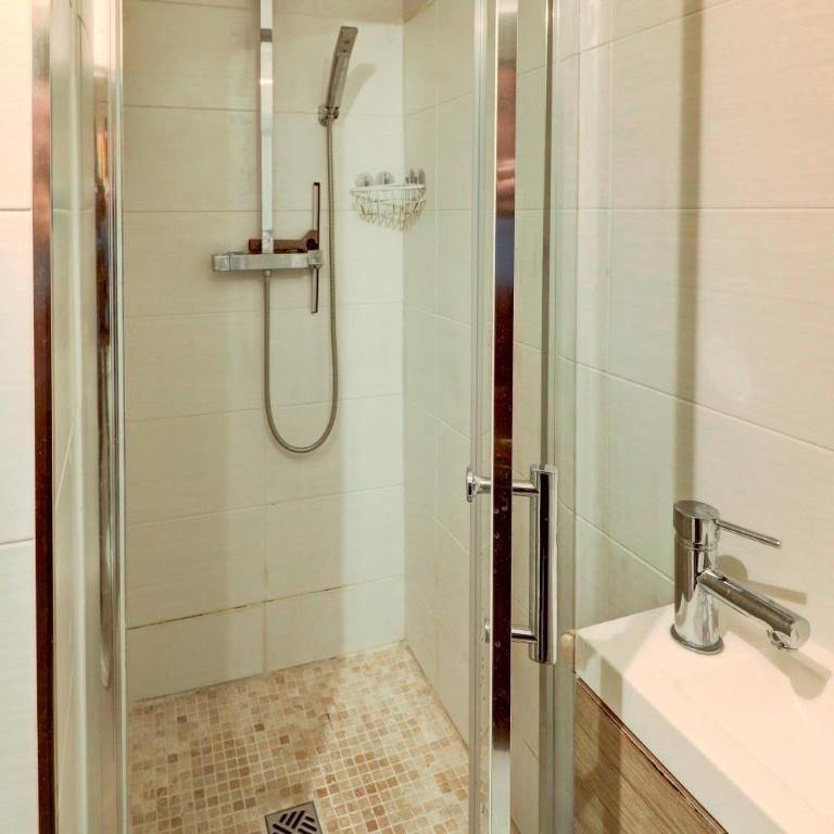 Lovely Cosy Flat in Nice old town - Appartement - 7