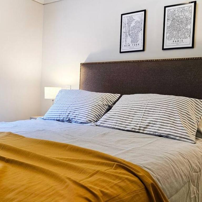 Pileta con vistas panorámicas, seguridad y cochera - Apartamento de 2 dormitorios - 20