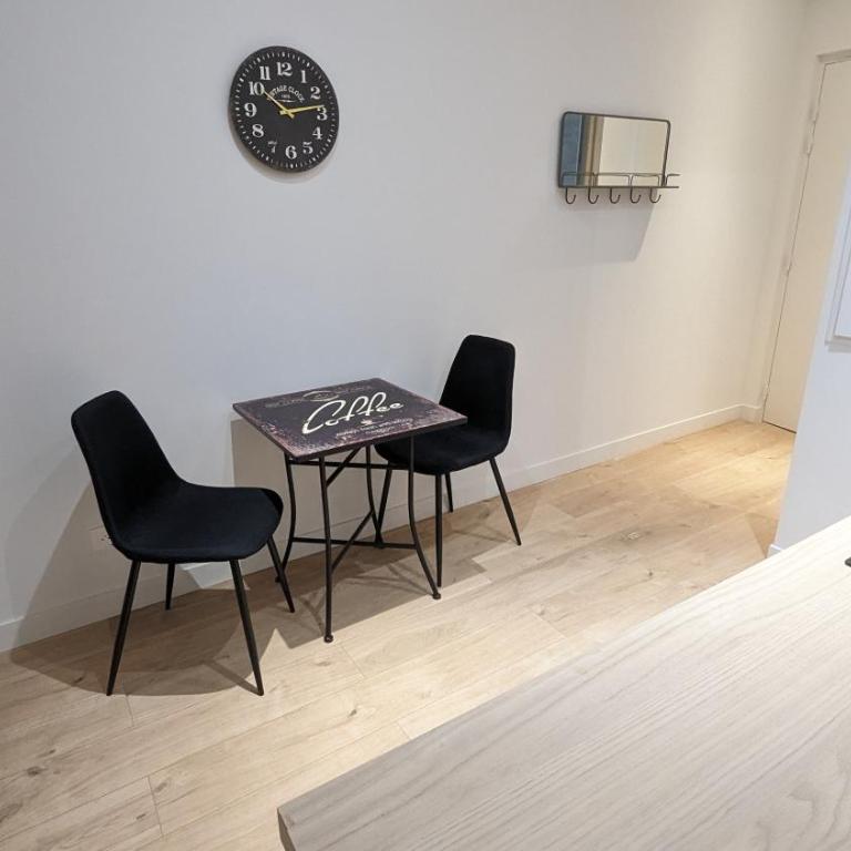 COMBOUL - Studio avec Terrasse - 7