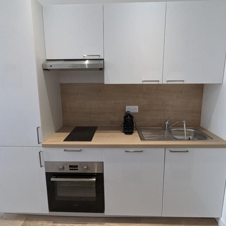 COMBOUL - Appartement 1 Chambre - 14