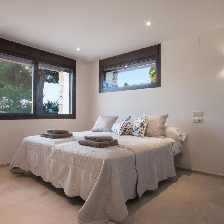 Villa Los Roques by Abahana Villas - Villa - 21