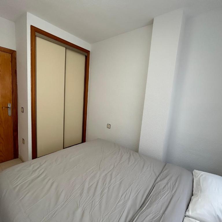 PISO PLAYA LOS LOCOS - Apartamento de 2 dormitorios - 6