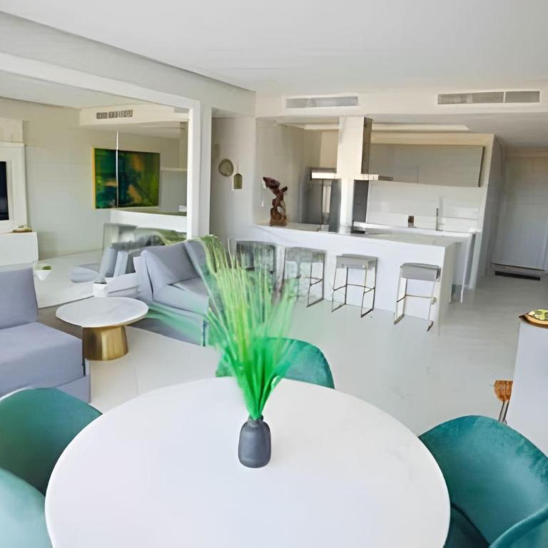 Náutico: Hermosa vista al muelle - Apartamento de 2 dormitorios - 2