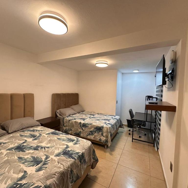 Casa Norte - Habitación Doble con baño privado - 2 camas - 3