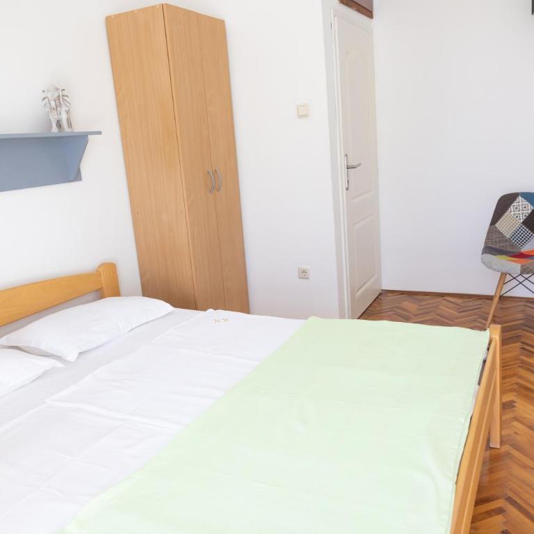 Apartmani Novkovic - Two-Bedroom Apartment with Balcony - 13