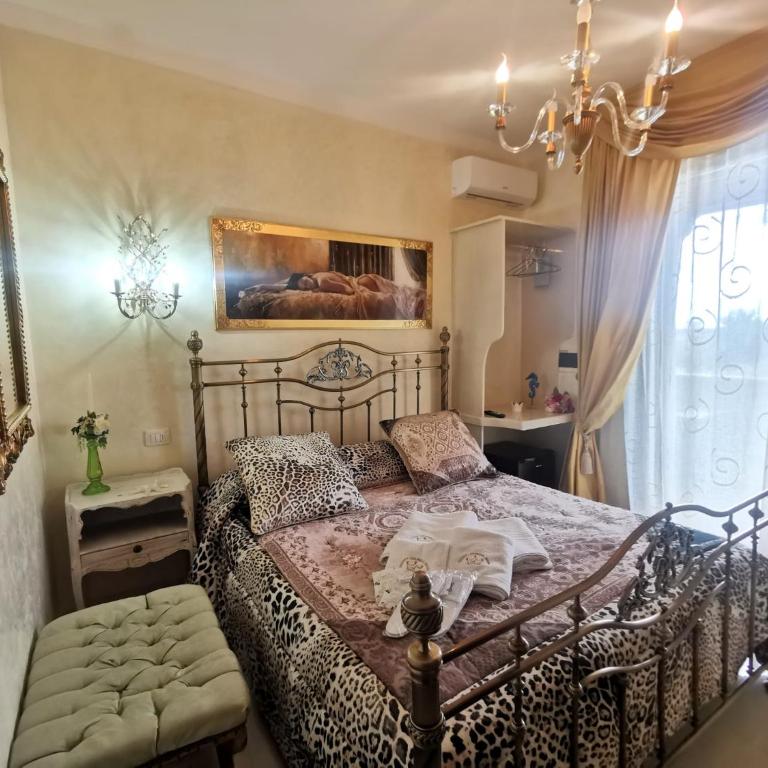 Queen's Luxurious House - Camera Deluxe - 6