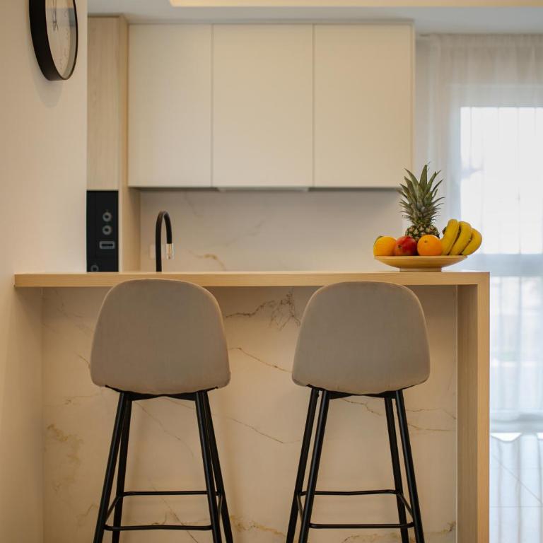 Enora Garden Quesada 16 - Two-Bedroom Apartment - 9