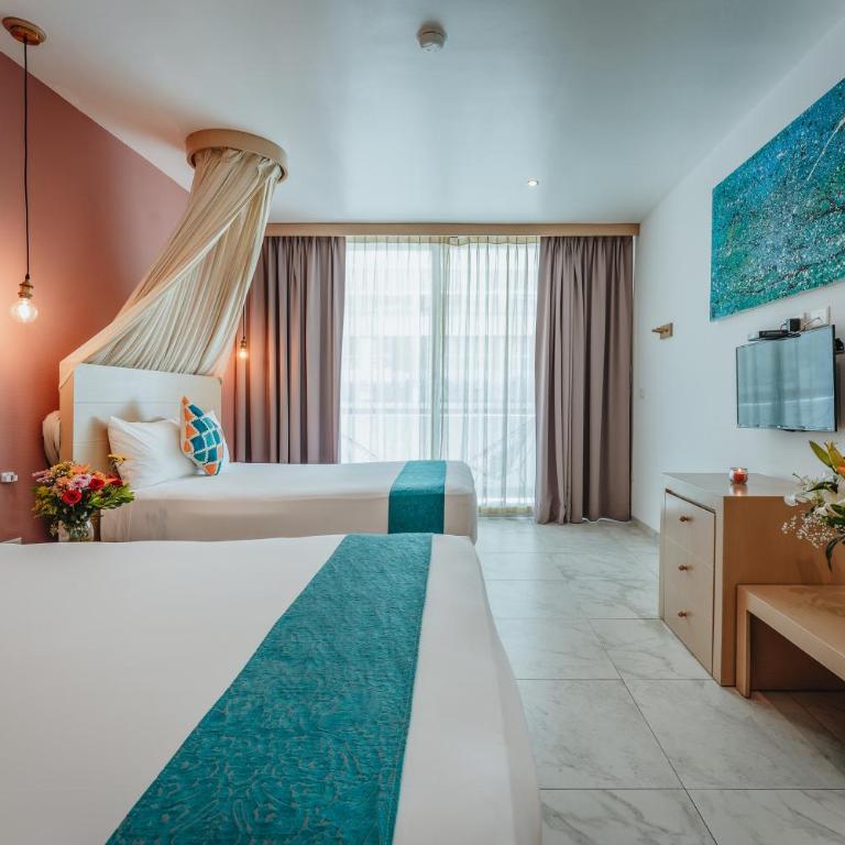 Soho Playa Hotel - Habitación con 1 cama extragrande o 2 camas grandes - 2