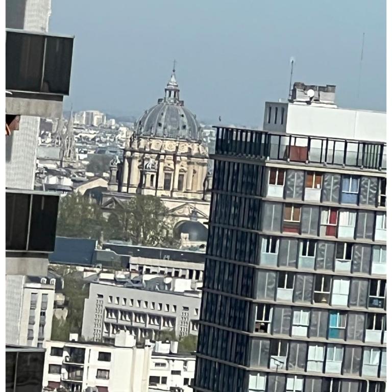 Chic 2 Rooms Paris13 with view - Appartement 2 Chambres - 17
