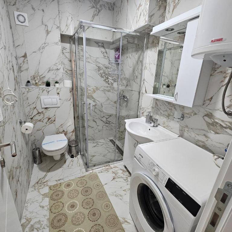 PREMIUM APARTMAN ELENI ROOMS,oaza mira i tisine u centru Vrnjacke banje - Apartman sa 2 Spavaće Sobe - 40