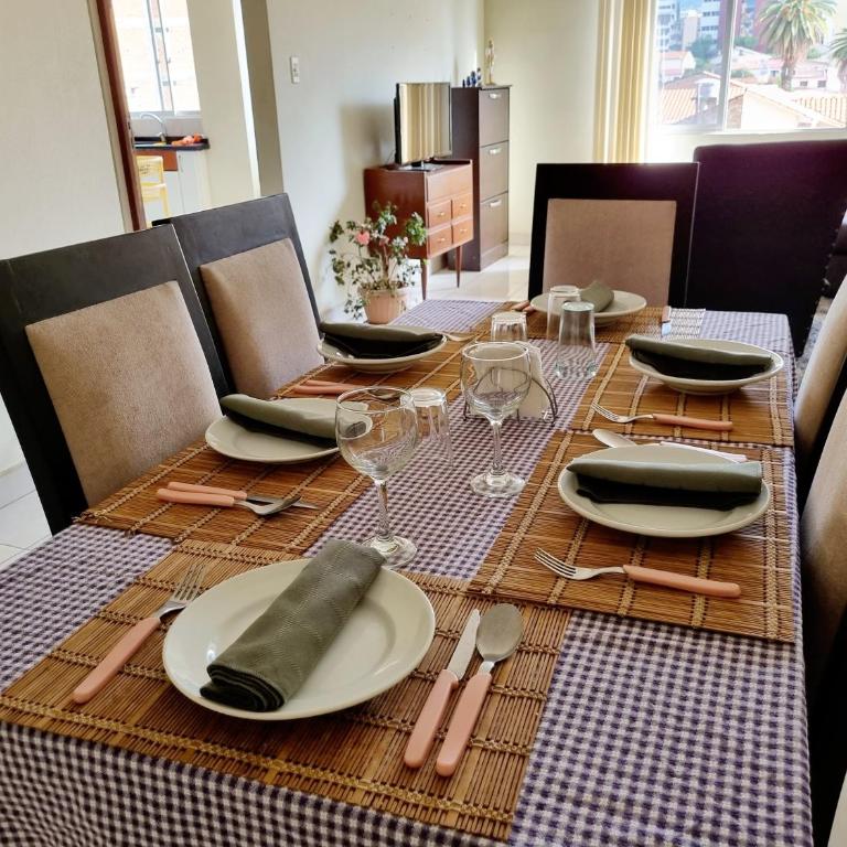 Room in the Best Area in Cochabamba! - Apartamento de 1 dormitorio - 2