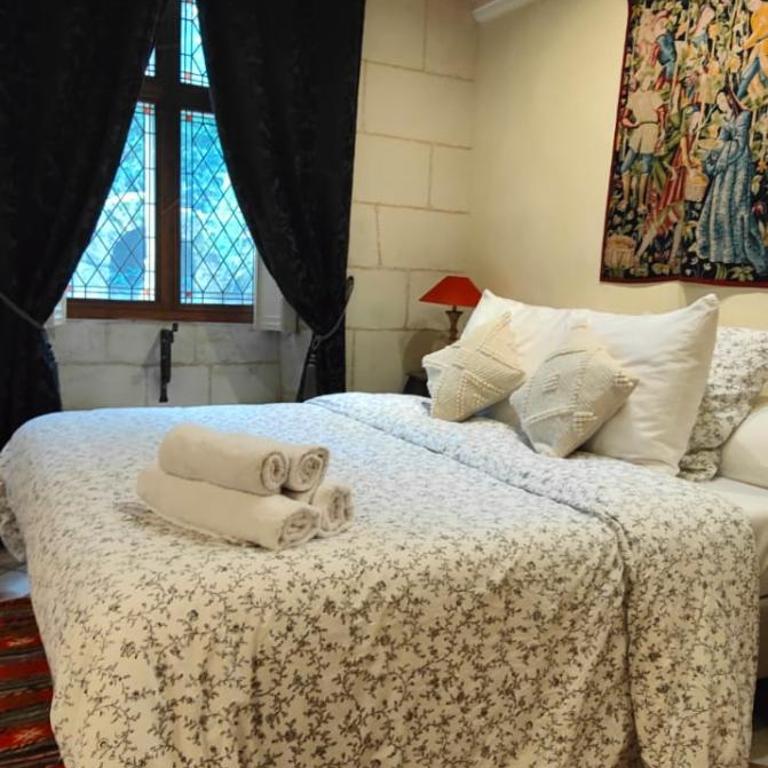 maison d'hôtes prince face au château du clos Luce - Suite Junior avec Terrasse - 6