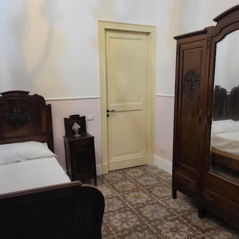 ART HOUSE VENUSIO Naples - Two-Bedroom Suite - 9