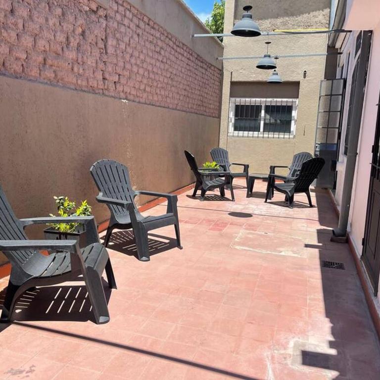 Amplia y luminosa con patio y parrilla - Casa de 3 dormitorios - 8