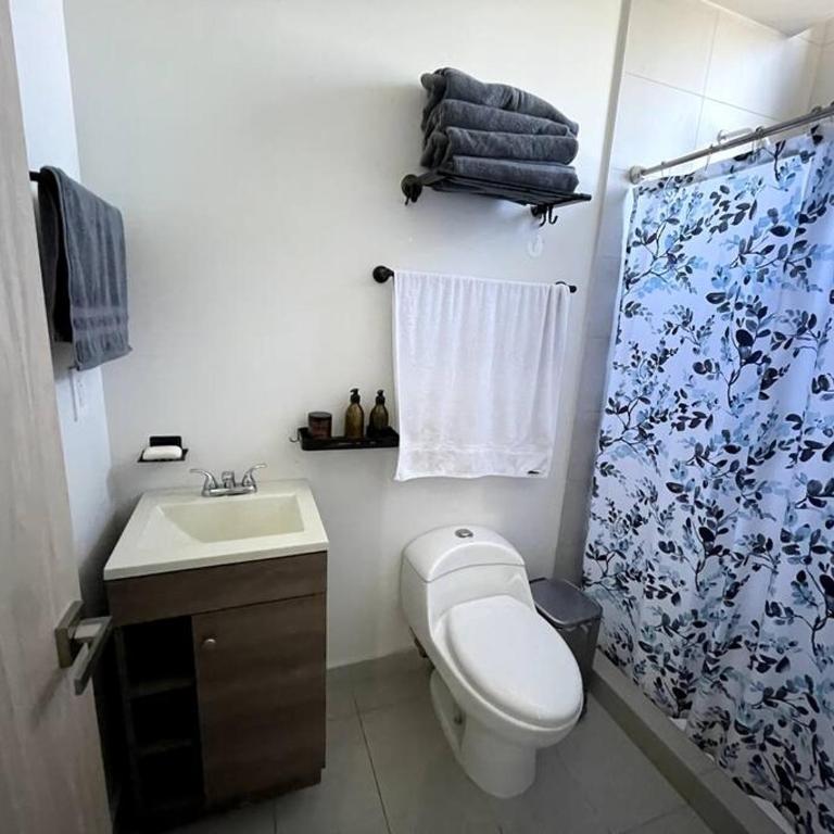 Entire apartment with unique view at the best location - Two-Bedroom Apartment - 9