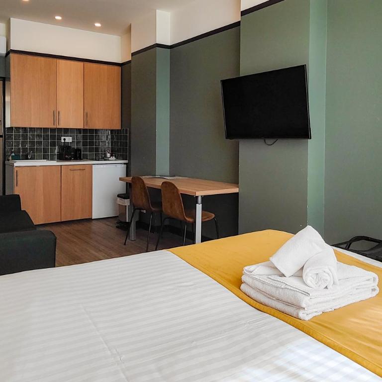 Hôtel de France, un hôtel AMMI - Studio Familial - Rez-de-chaussée - 7
