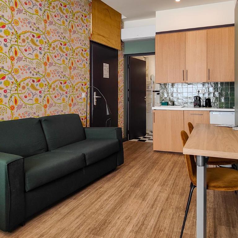 Hôtel de France, un hôtel AMMI - Studio Familial - Rez-de-chaussée - 3