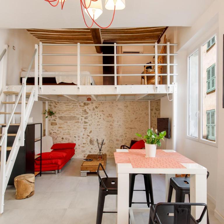 Incredible loft in Vieil Antibes with AC - Appartement - 1