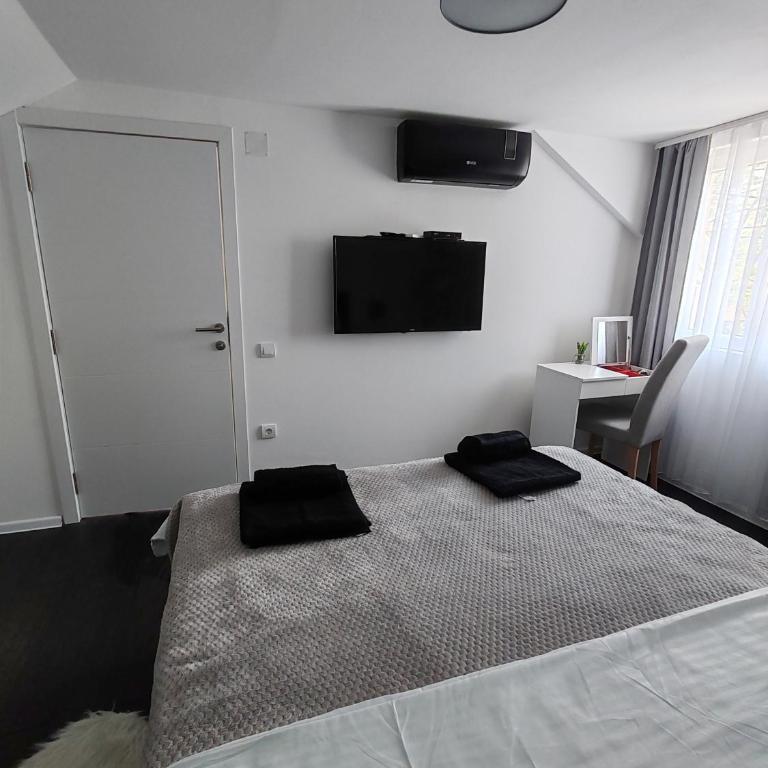 Rodjaci sa sela - Deluks Apartman s 1 Spavaćom Sobom i Pogledom na Vrt - 19