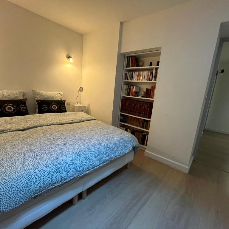 Maison familiale 3 chambres, parking gratuit - Three-Bedroom House - 24