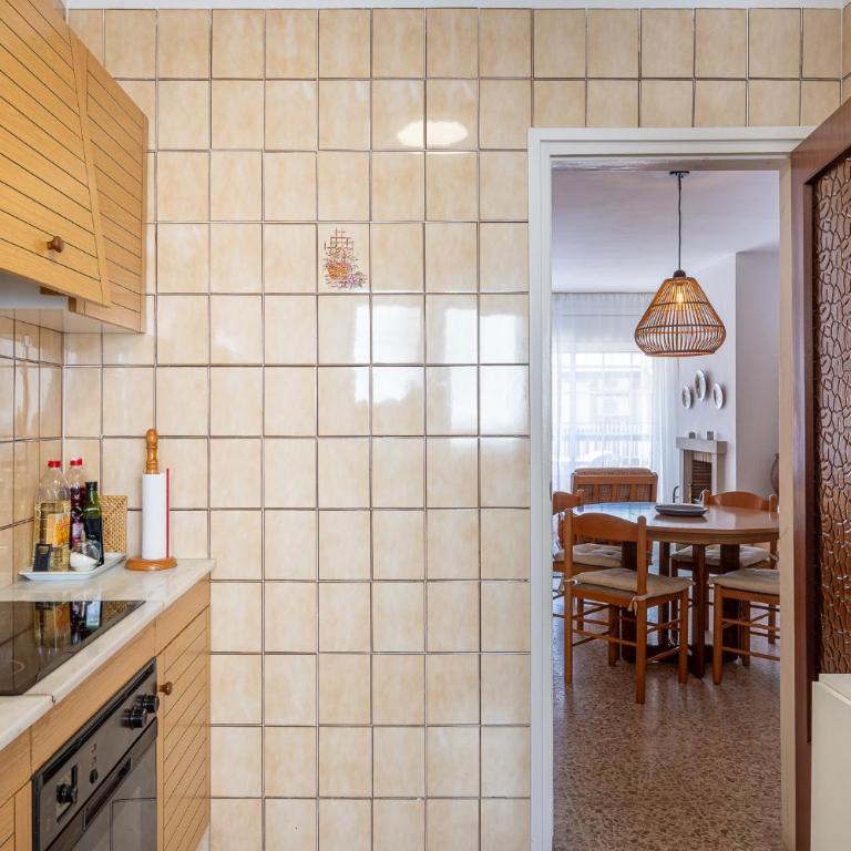 AT122 Con piscina y airco, 150m de la playa - Apartamento de 2 dormitorios - 20