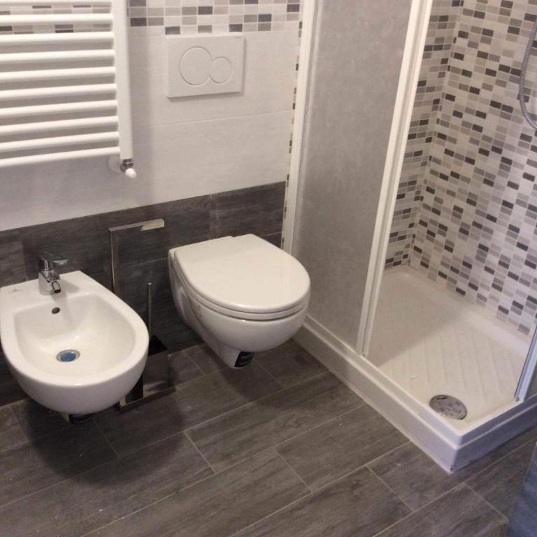 The 5 Terre - Chambre Double avec Salle de Bains Privative - 7