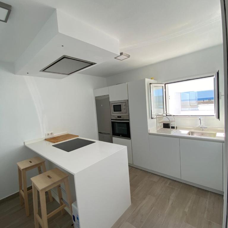 Playa Honda primera línea - Apartamento de 2 dormitorios - 9