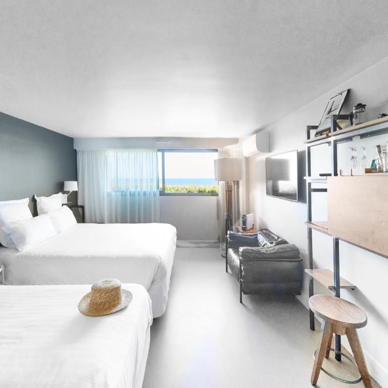 Hotel Plein Large - Chambre Triple - Vue sur Mer - 2