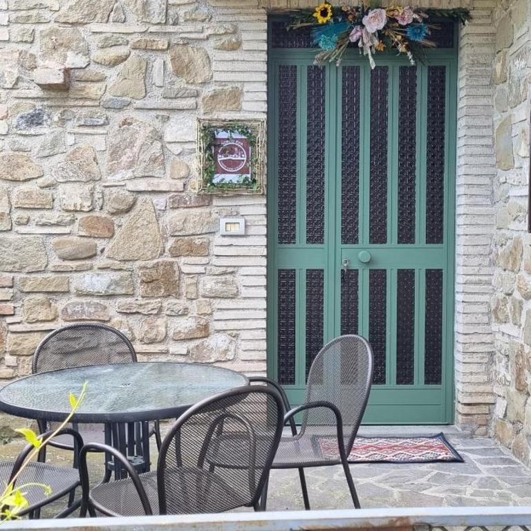 Borgo Eva - Appartamento con 2 Camere da Letto - 2