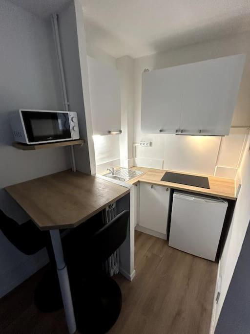 Studio Occitanie-Hopitaux-Facultés & Parking gratuit - Apartment mit 1 Schlafzimmer - 11