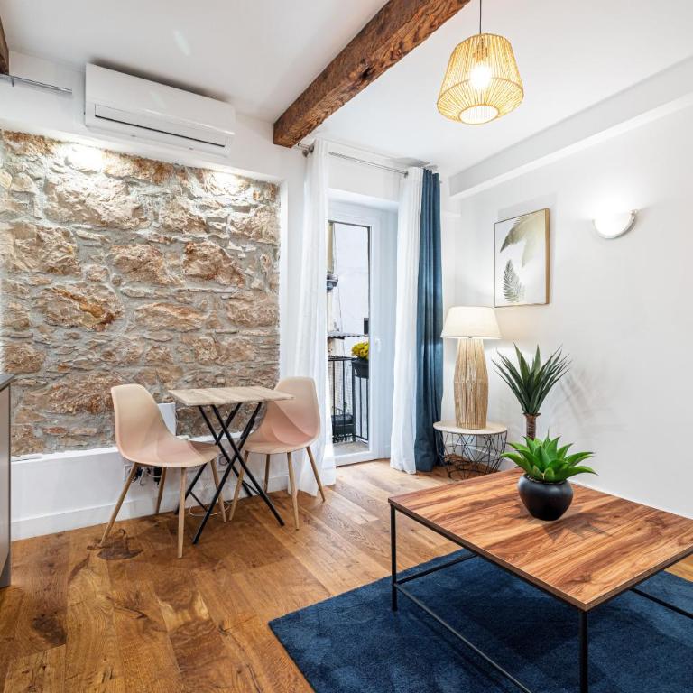 Pretty & Quiet Studio in Port Area - Studio - 7