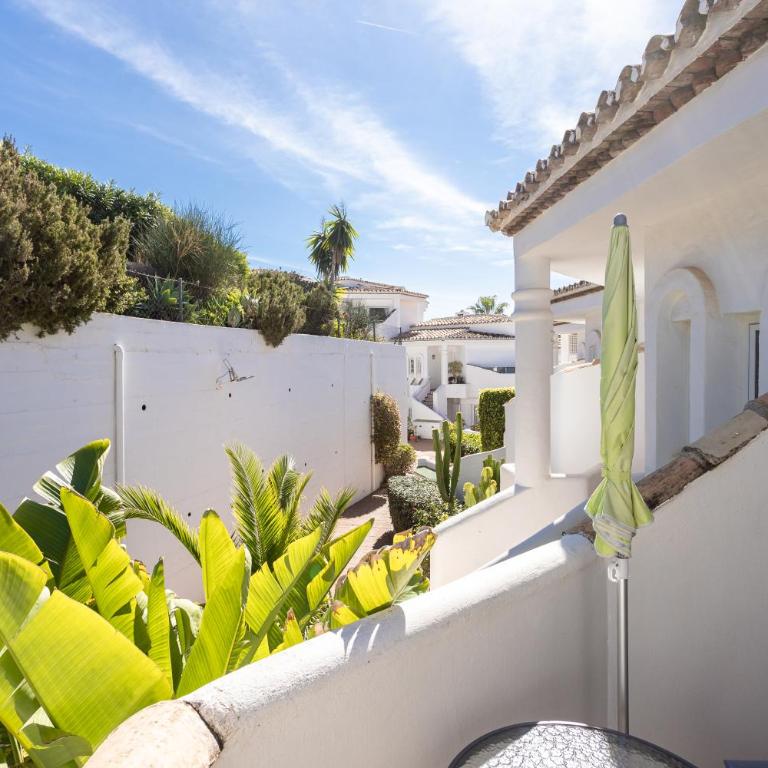 SR La Cornisa Calahonda 2 Bedrooms with Sea View - Apartamento de 2 dormitorios - 14