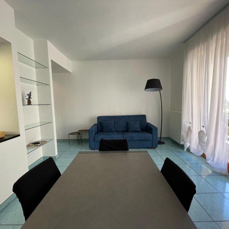 WH - Nella'S home - Trilocale Duca - Appartamento con 2 Camere da Letto - 4