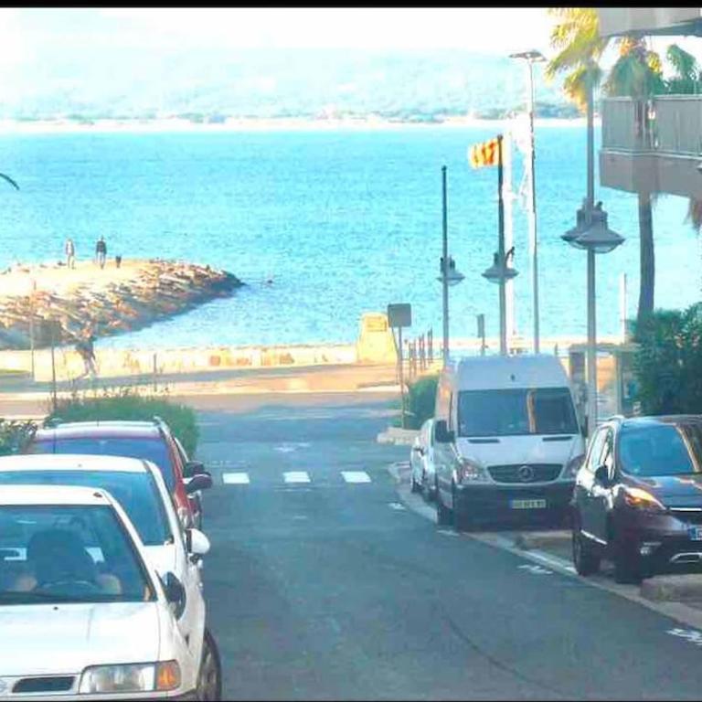 Azur- 4 pers Hyper centre - Plage à 2 mn à pied - Terrasse - Appartamento con 1 Camera da Letto - 12
