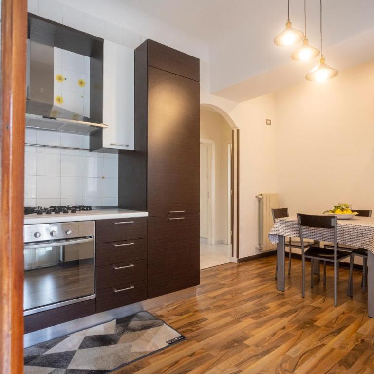 Emy House Sorrento - Three-Bedroom Apartment - 59