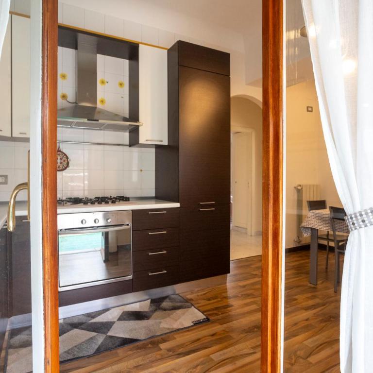 Emy House Sorrento - Three-Bedroom Apartment - 64