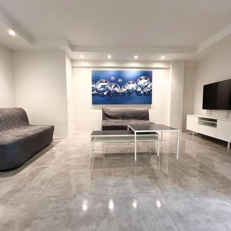 Océan - 6 pers Hyper centre, au pied de la plage - One-Bedroom Apartment - 12
