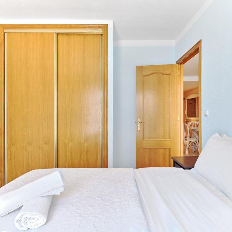 Espanhouse Mar Baltico - Two-Bedroom Apartment - 13