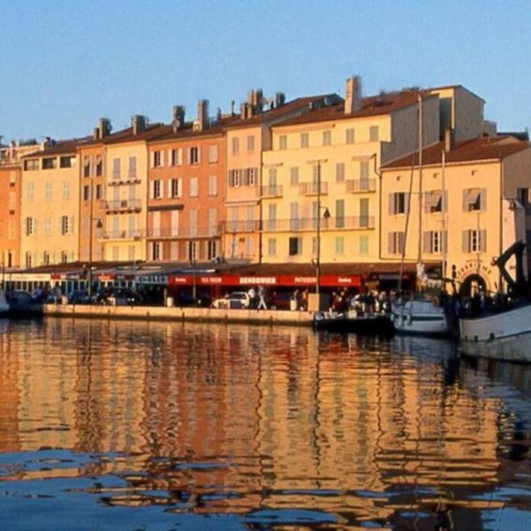 Studio Saint-Tropez Centre Charme, Piscine, Parking & Climatisation - One-Bedroom Apartment - 24