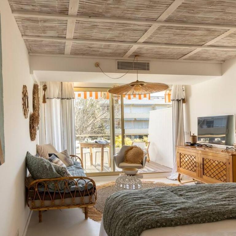Studio Saint-Tropez Centre Charme, Piscine, Parking & Climatisation - One-Bedroom Apartment - 9