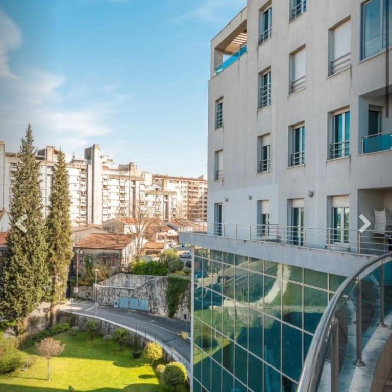 Modern Apartment in City Center - Apartman sa 1 Spavaćom Sobom - 16